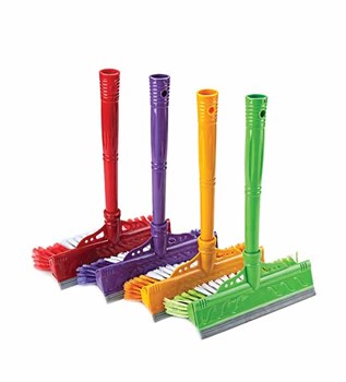 Plastik Camsil Fırçalı 22 cm